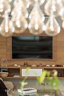 3 Br Ocean Front PH With Stunning Views