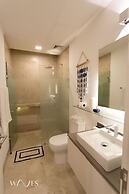 3 Br Ocean Front PH With Stunning Views