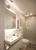 3 Br Ocean Front PH With Stunning Views