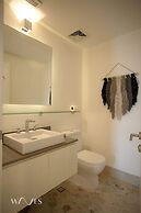 3 Br Ocean Front PH With Stunning Views