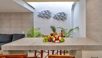 1 BR Apartment With Rooftop Pool Hammocks by Waves Management