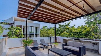 1 BR Apartment With Rooftop Pool Hammocks by Waves Management