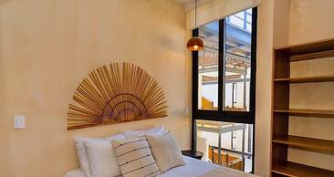 2 Br Prime Location Amazing Rooftop Pool