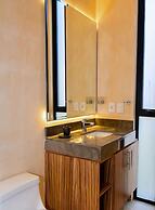 2 Br Prime Location Amazing Rooftop Pool