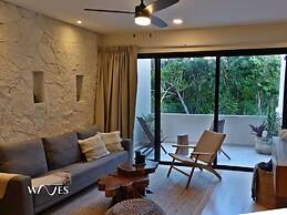 2 BR Amazing Pool Top Amenities Wifi 2FL Gym