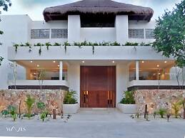 2 BR Amazing Pool Top Amenities Wifi 2FL Gym