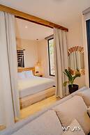 Studio Private Pool Natural Lighted Boho Chic