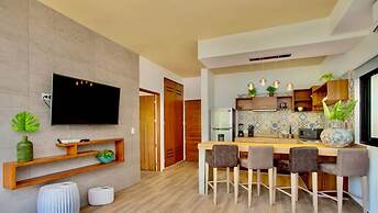 3Br Exclusive TH w Spacious Roof Private Pool