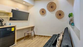 3Br Exclusive TH w Spacious Roof Private Pool