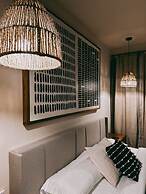 Luxury Penthouse w Jungle Views