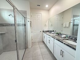 Upstay - Modern Family Home w Pool Solara Resort