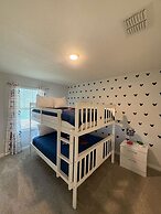 Upstay - Modern Family Home w Pool Solara Resort