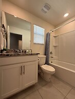 Upstay - Modern Family Home w Pool Solara Resort