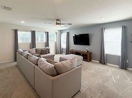 Upstay - Modern Family Home w Pool Solara Resort