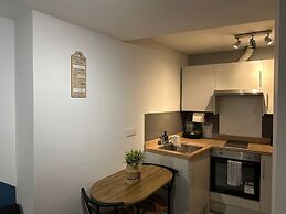 Cozy Studio In The City Centre by Luxesuites