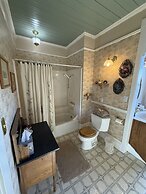 Roseberry House Bed & Breakfast