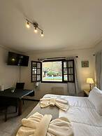 La Fontaine Apart y Hotel