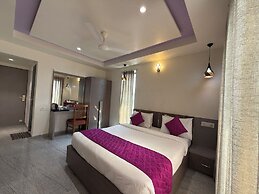 Daksh The Valley Resort - Saputara