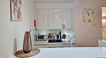 Liverpool Street Apartments