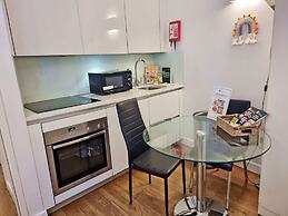 Liverpool Street Apartments