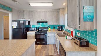Beach Home With Private Pool & Beach Access- Sleeps 6