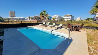 Beach Home With Private Pool & Beach Access- Sleeps 6