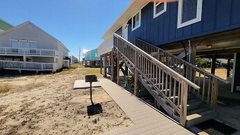 Beach Home With Private Pool & Beach Access- Sleeps 6