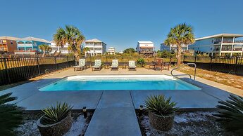 Beach Home With Private Pool & Beach Access- Sleeps 6