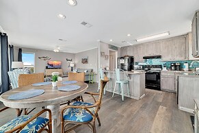 Beach Home With Private Pool & Beach Access- Sleeps 6