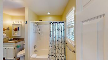 Beach Home With Private Pool & Beach Access- Sleeps 6