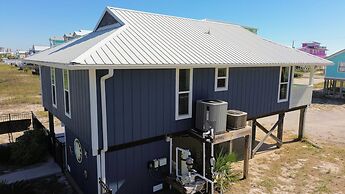 Beach Home With Private Pool & Beach Access- Sleeps 6