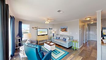 Beach Home With Private Pool & Beach Access- Sleeps 6