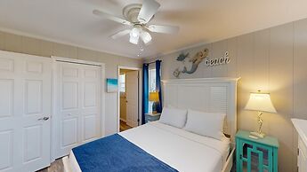 Beach Home With Private Pool & Beach Access- Sleeps 6