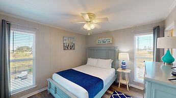 Beach Home With Private Pool & Beach Access- Sleeps 6