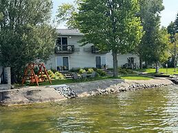 Lake View Motel & Gift Shop