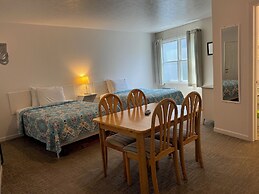 Lake View Motel & Gift Shop