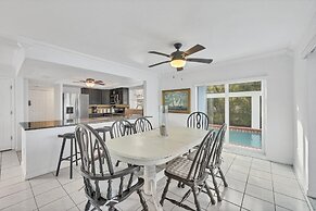 175 Colony Point Drive