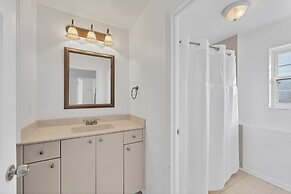 175 Colony Point Drive