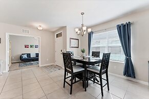 25128 East Lenox Circle