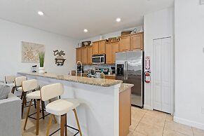 3067 Beach Palm Avenue