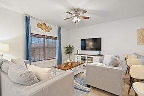 3067 Beach Palm Avenue