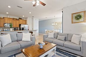 3067 Beach Palm Avenue