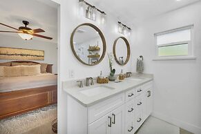 2219 El Cerito Court