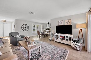 2219 El Cerito Court