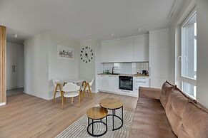 Horizon 88 - Sea View by Grand Apartment