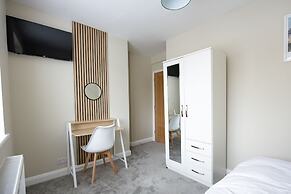 Bath Bliss Retreat - 7 Bedroom House