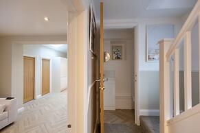 Bath Bliss Retreat - 7 Bedroom House