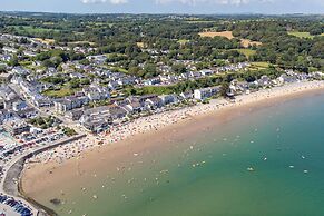 12 Rhodewood House - Near the Beach Sea Glimpses