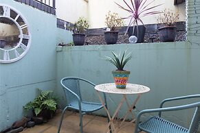 12 Rhodewood House - Near the Beach Sea Glimpses