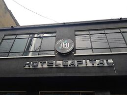 HOTEL CAPITAL